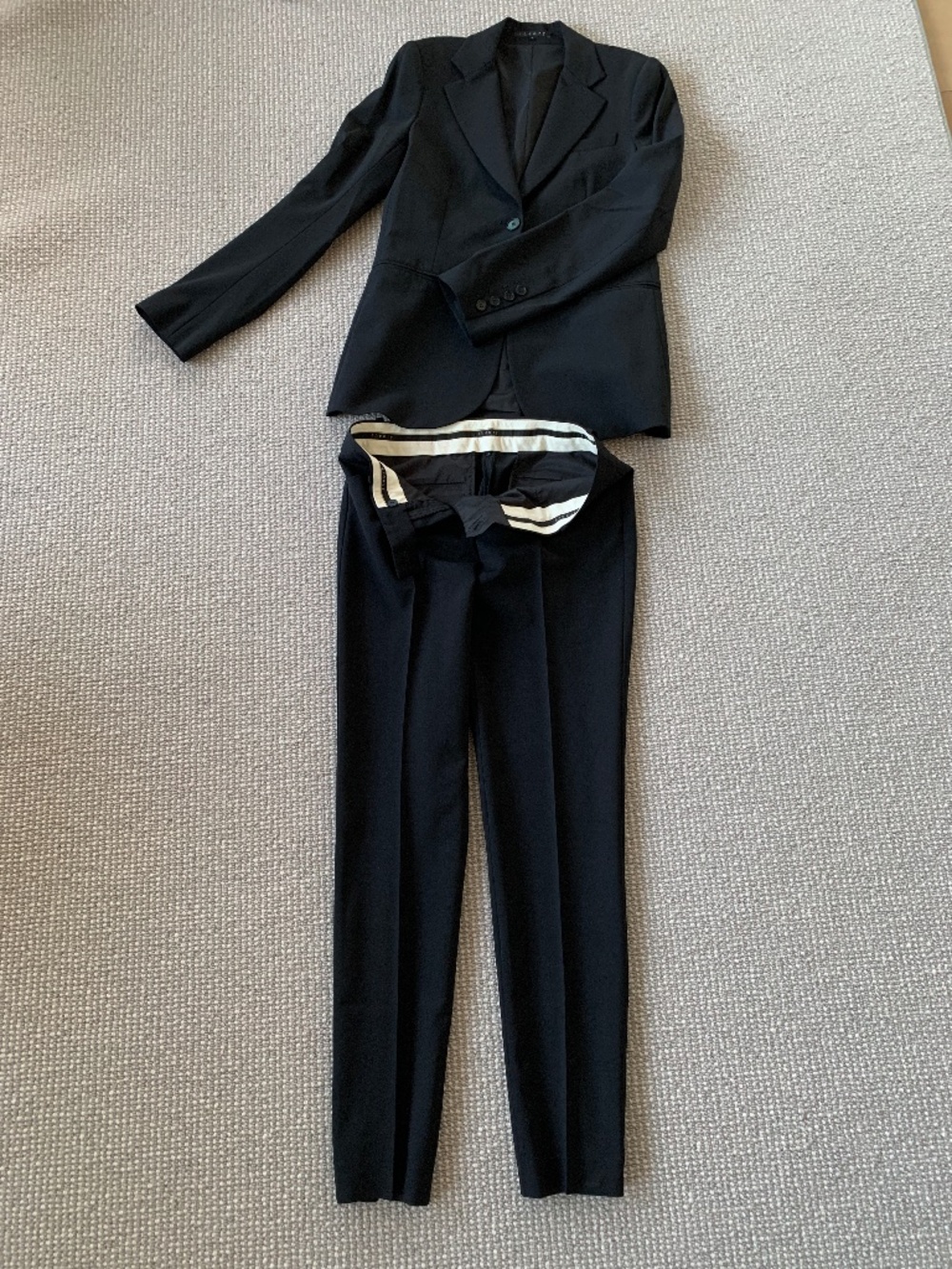 (Another) Timeless black suit